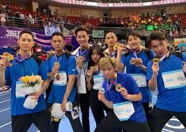 解析“百家乐的弃牌规则”：为什么每一靴牌都要先废掉第一张？（解读百家乐弃牌机制：为何每一靴开局都要先弃掉第一张牌？）