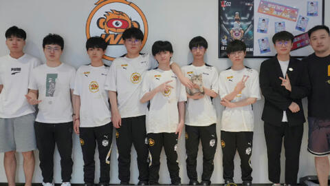 U20